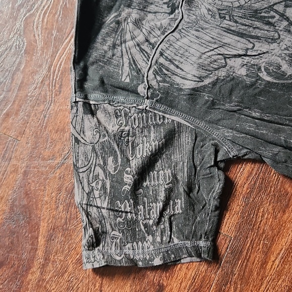 Indigo star, Rock of the ages men's large graphic tee - Picture 14 of 15